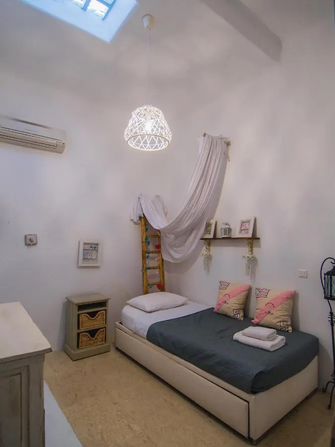 Mv Serenity Villa Ano Mera Grecia